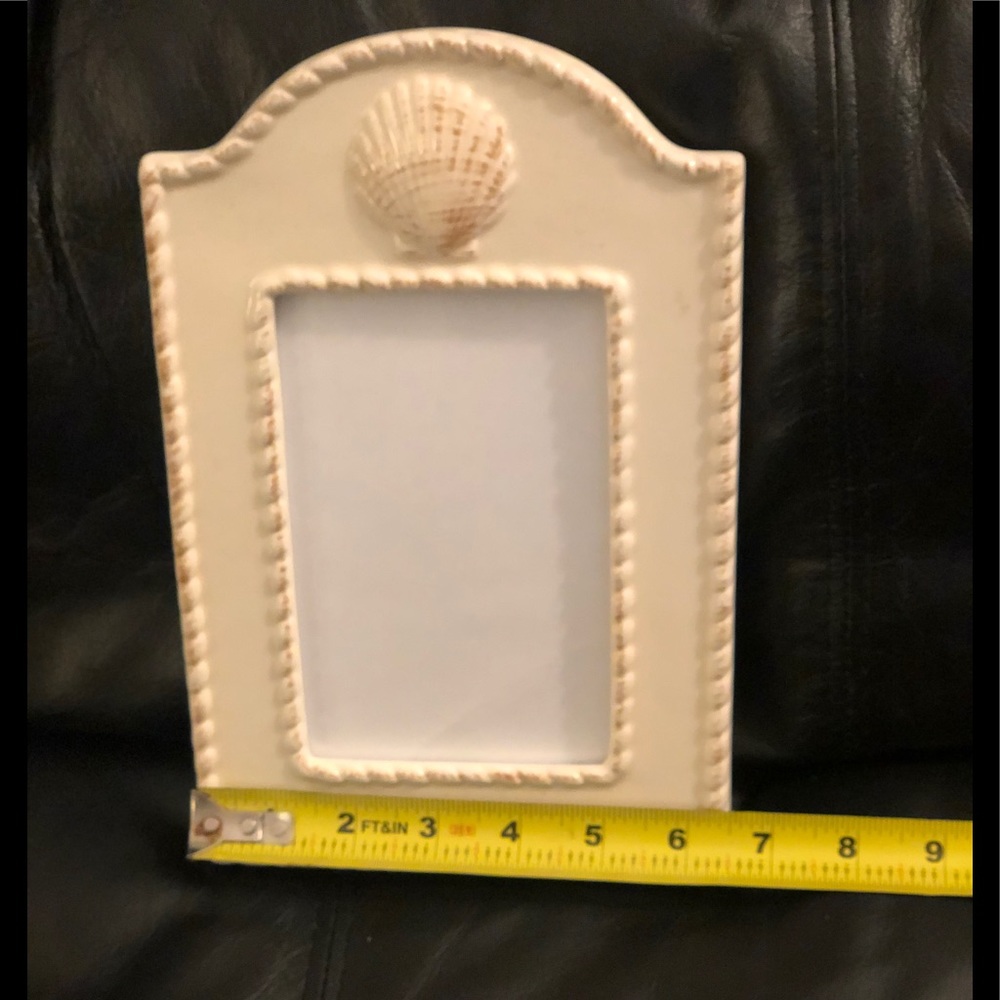 Ceramic Shell Picture Frame (4x6) - Picture 2 of 5